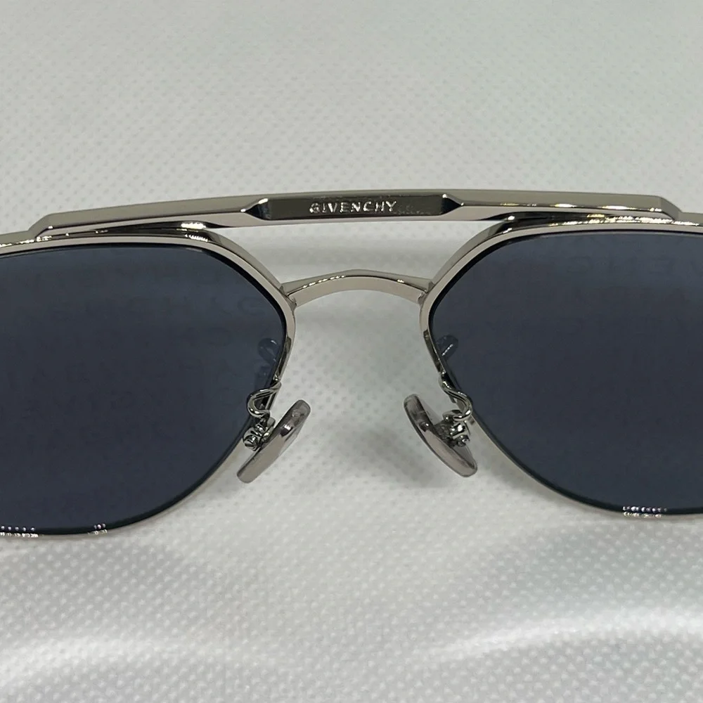 Givenchy Sunglasses Silver‎ GV Speed Aviators